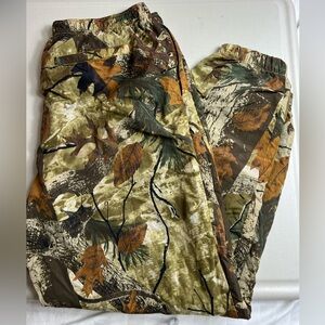Camo pants relaxed